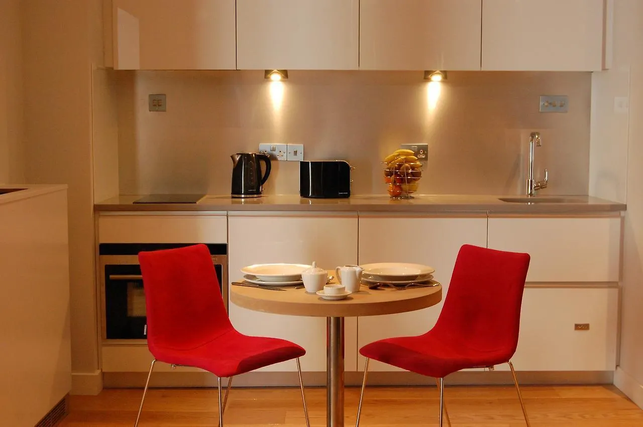 Premier Suites Dublin, Ballsbridge 0*, Dublin Írország